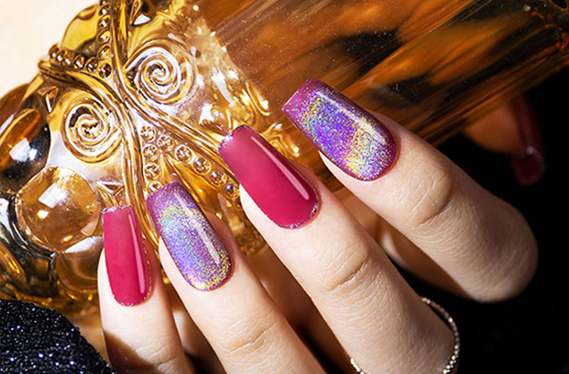 Penggunaan pelbagai minyak berfungsi manicure